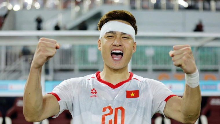 Bùi Hoàng Việt Anh: ‘Tôi đá hơn 100% sức lực để phục hận Indonesia’