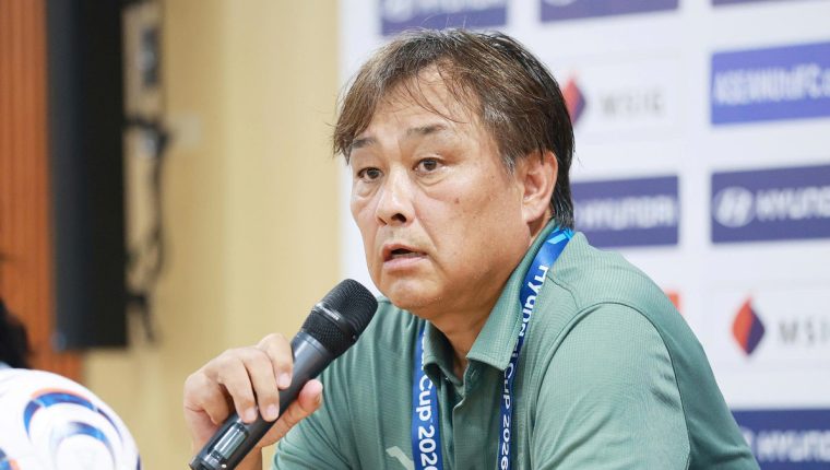 HLV Campuchia: 'Không thua đậm vì hiểu cách đá