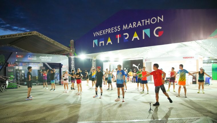 Runner chủ nhà sung sức trước thềm VnExpress Marathon