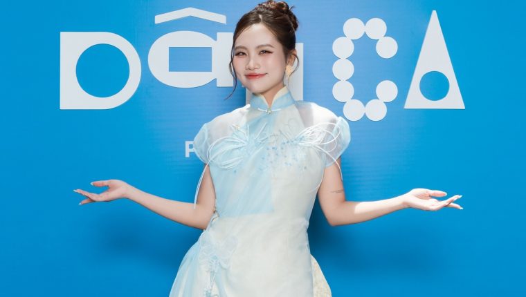 Phương Mỹ Chi: Không sợ bị chê khi làm