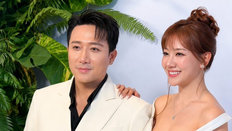 Trấn Thành cổ vũ Hari Won catwalk