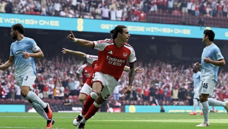 Arsenal 1-0 Man City (H1): Calafiori mở tỷ số