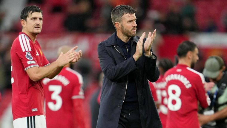 Carrick ca ngợi bản lĩnh của Man Utd