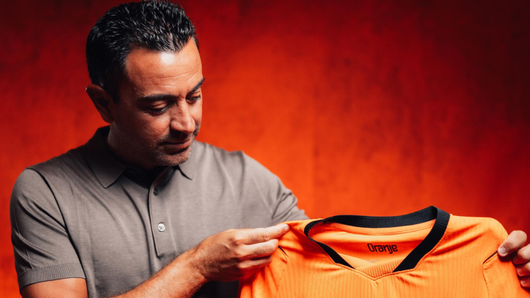 HLV Xavi ra mắt đội tuyển Hà Lan: 'Tôi
