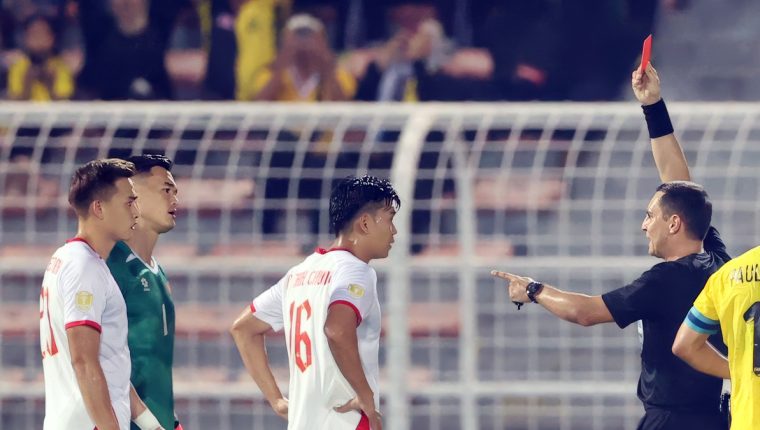 Patrik Lê Giang: 'Cảm ơn VAR đã cứu tôi'