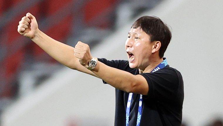 Báo Hàn Quốc: 'Park gieo mầm, Kim biến vô