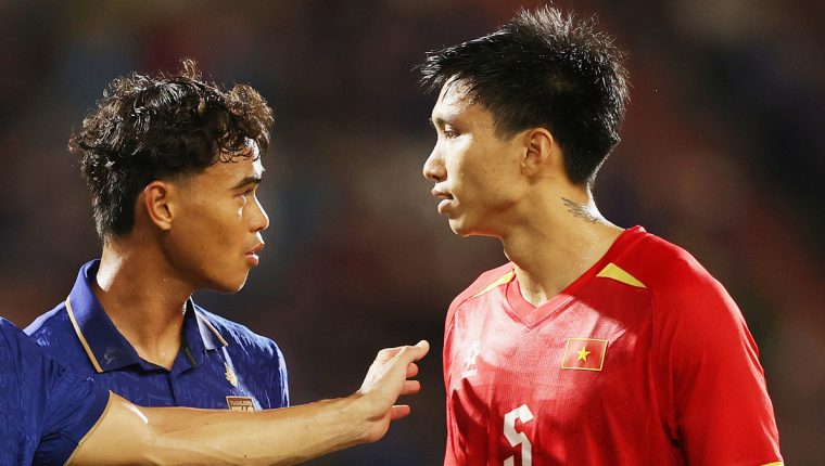 Việt Nam – Thái Lan: Chờ thầy trò Kim