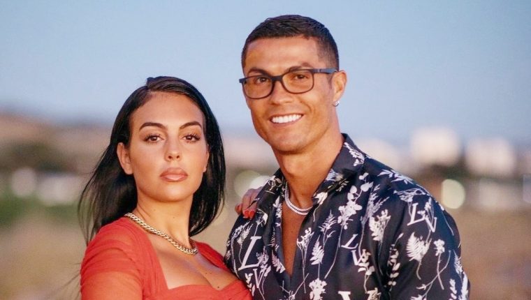 Thời trang sánh đôi của Ronaldo và Georgina Rodríguez