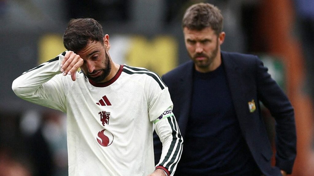 Carrick: 'Không cần la hét hay tạo hỗn loạn