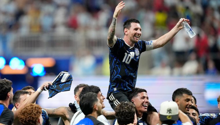 Argentina không gây sức ép buộc Messi dự Copa