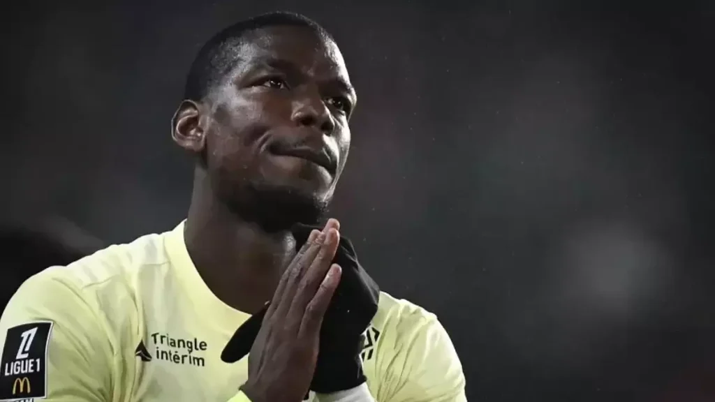 Pogba nguy cơ bị Monaco chấm dứt hợp đồng