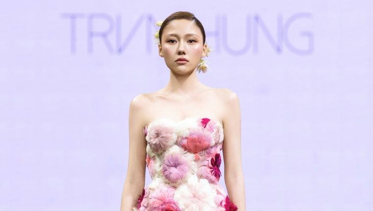 Váy áo lấy cảm hứng từ nghệ thuật cắt