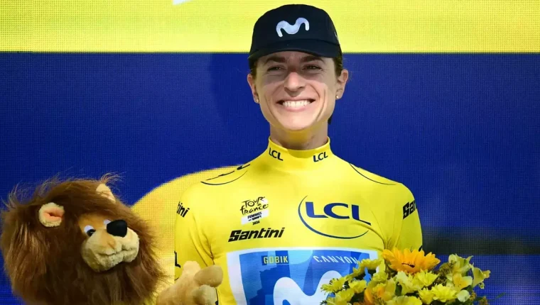 Tour de France nữ siết kiểm tra áo ngực
