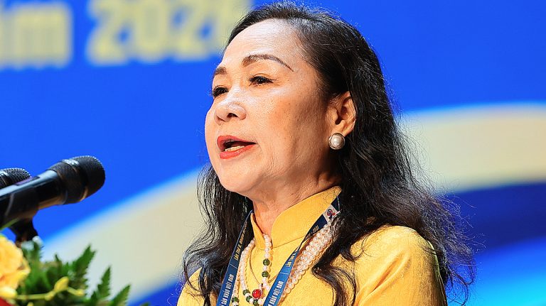 trinh thuy mui 1785837297 1171 1785837313