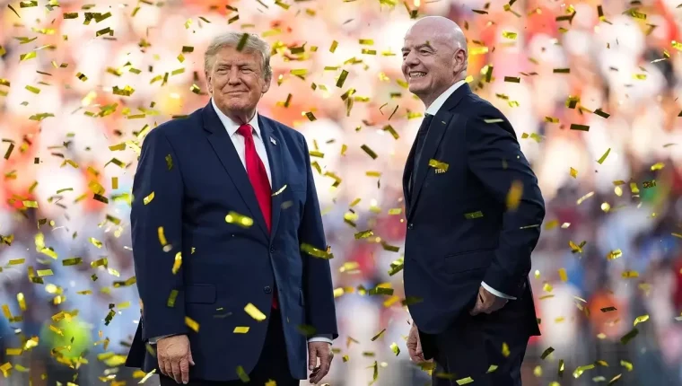 Ông Trump cảnh báo FIFA không nên hạ bệ