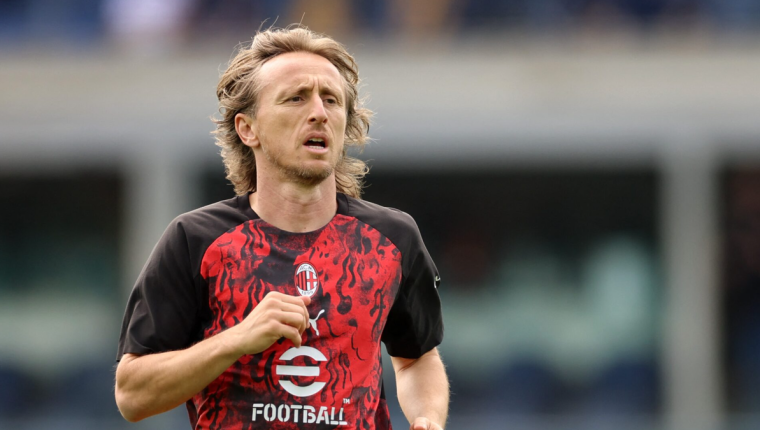 Modric: 'Thật nhàm chán khi cứ nói mãi về