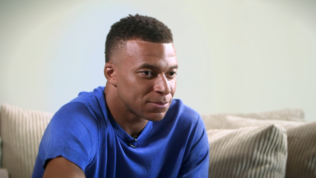Mbappe: 'Ví tôi như kẻ độc tài là thiếu
