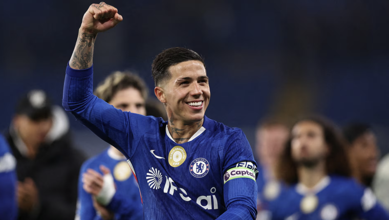Man City mua Enzo Fernandez, giá 169 triệu USD