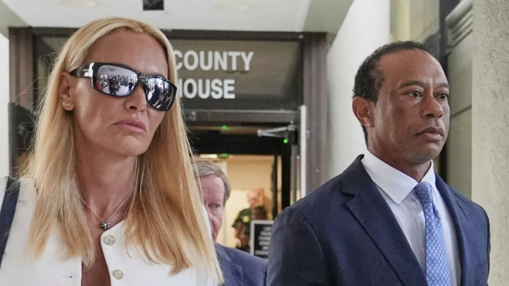 Tiger Woods nhận tối hậu thư từ Vanessa Trump