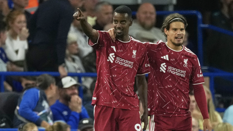 Liverpool thắng nhờ cú đúp chớp nhoáng của Isak