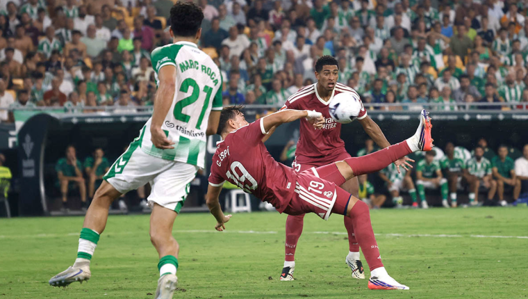 Bóng cảm biến La Liga hủy siêu phẩm của