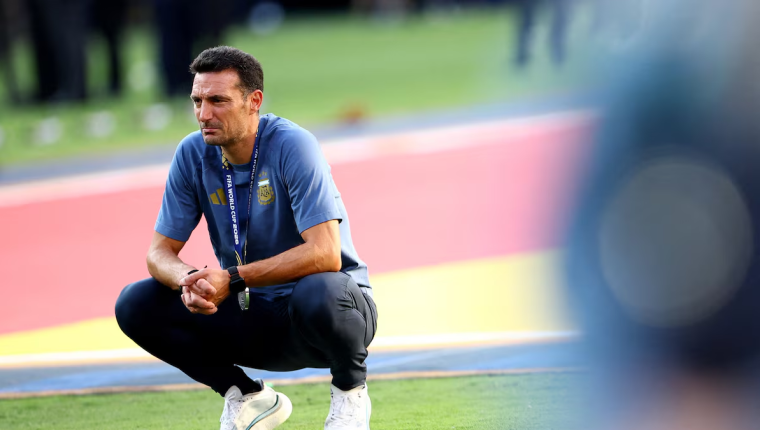 Messi chia tay Argentina ảnh hưởng thế nào đến