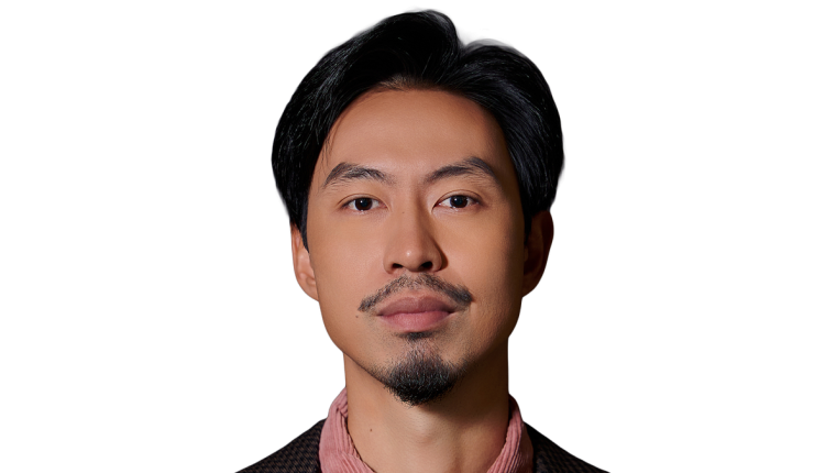 Rapper Đen, vợ chồng Lâm Vỹ Dạ hưởng ứng