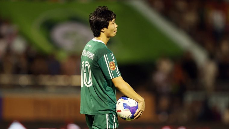 Nỗi buồn Công Phượng khi tái xuất V-League sau