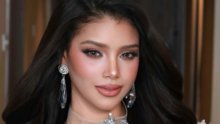 Đường tới vương miện Miss World của cô giáo