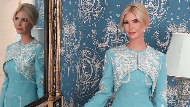 Ivanka Trump mặc váy của nhà mốt Trung Quốc