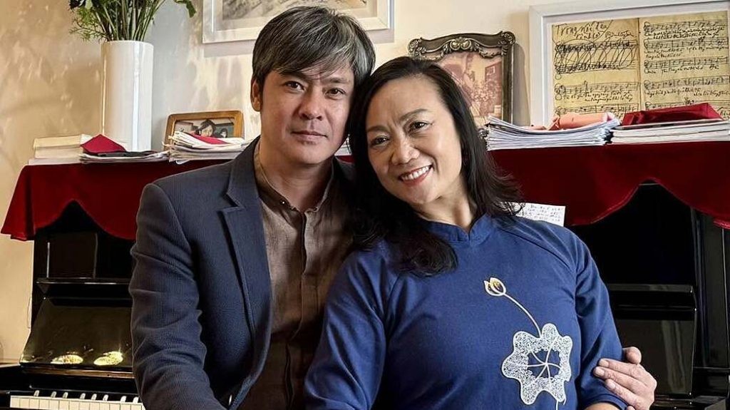 Lê Vũ Long: 'Vợ đồng hành tôi suốt chặng
