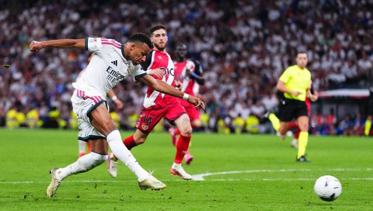 Mbappe học cách kiếm tiền của Federer và Henry