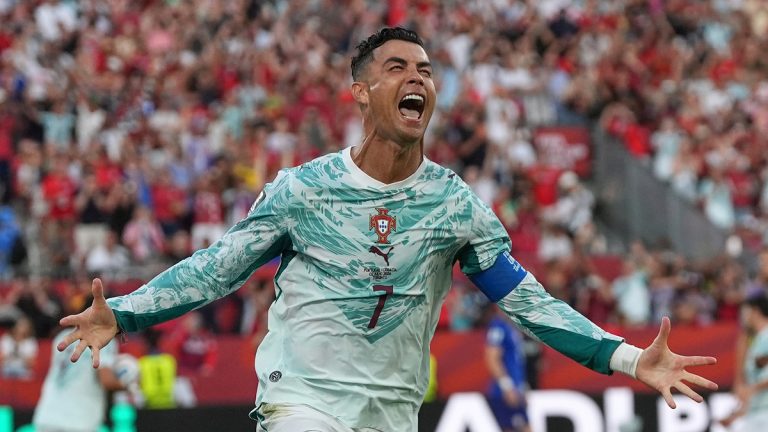 ronaldo mu ng ba n 1789477233 6260 1789477246