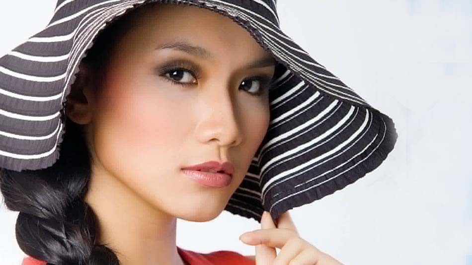 Vẻ đẹp Hoa hậu Thùy Lâm lúc mới đăng
