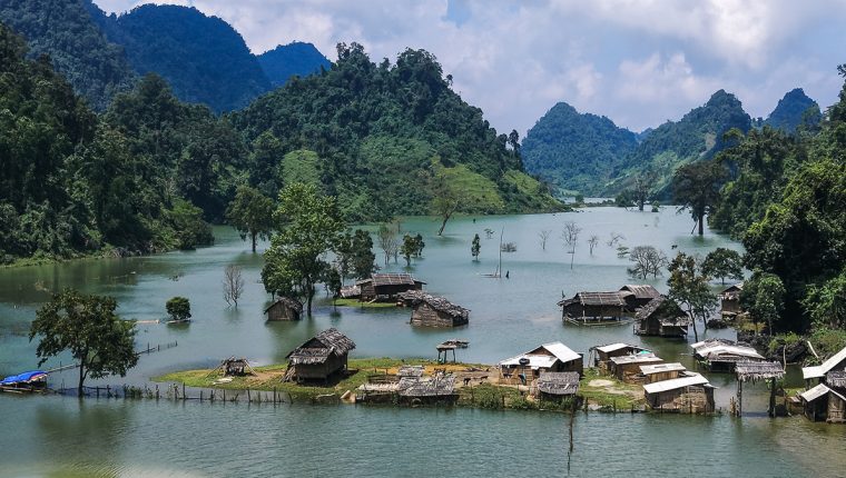 Bản Tà Phình mùa nước ngập