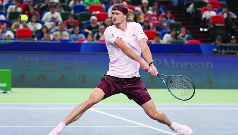 Zverev chắc chắn kết thúc năm ở vị trí