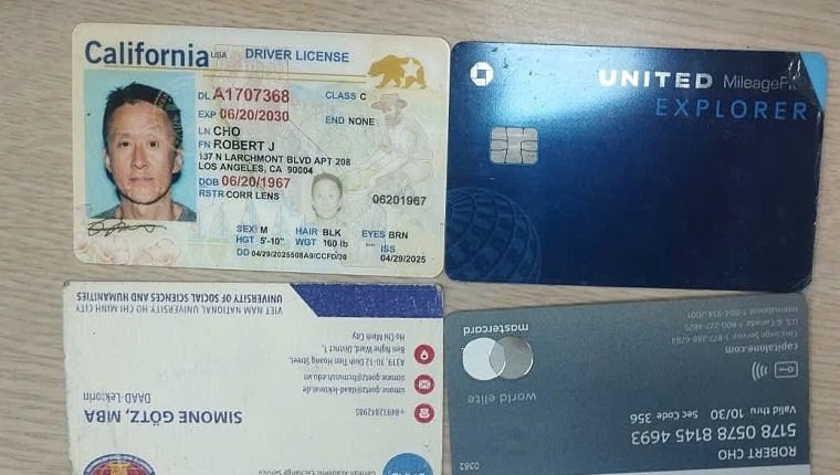 Trả lại ví cho khách Mỹ để quên trên