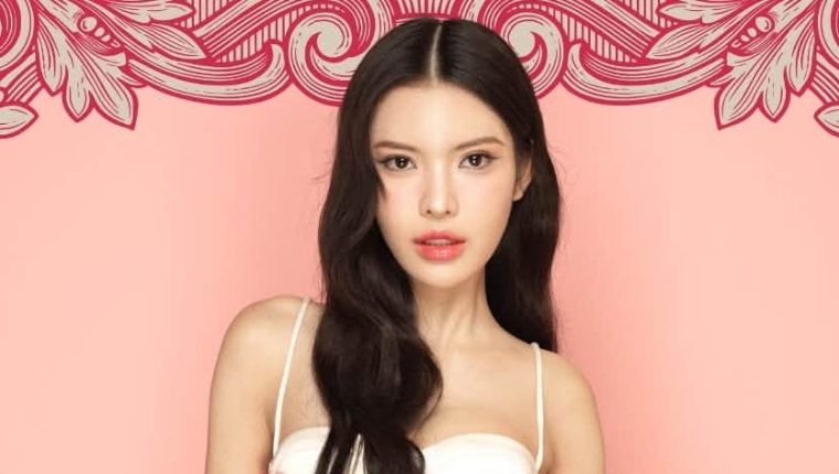 Người đẹp chuyển giới Tường San gây chú ý