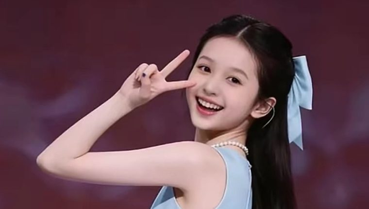 Khó chịu vì người mẫu AI quảng cáo quần