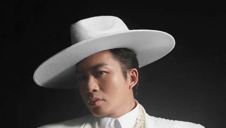 Concert ở Mỹ Đình của Tùng Dương bán hết